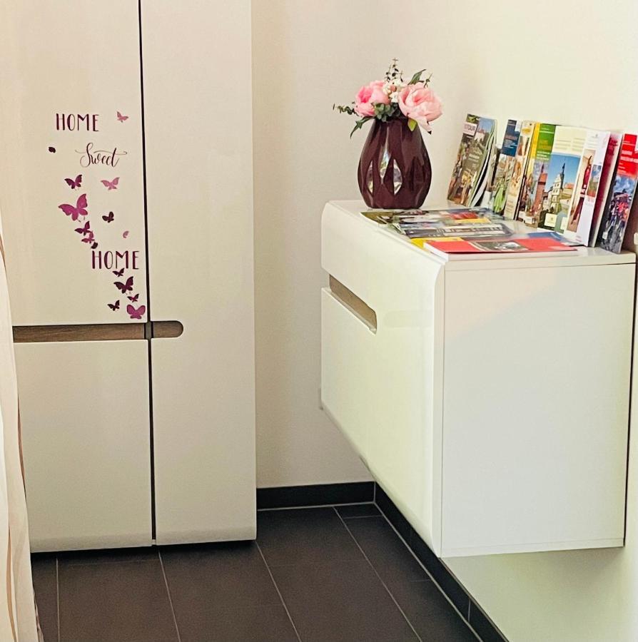 Ferienwohnung Marina An Der Romantischen Strasse Weikersheim Exteriör bild
